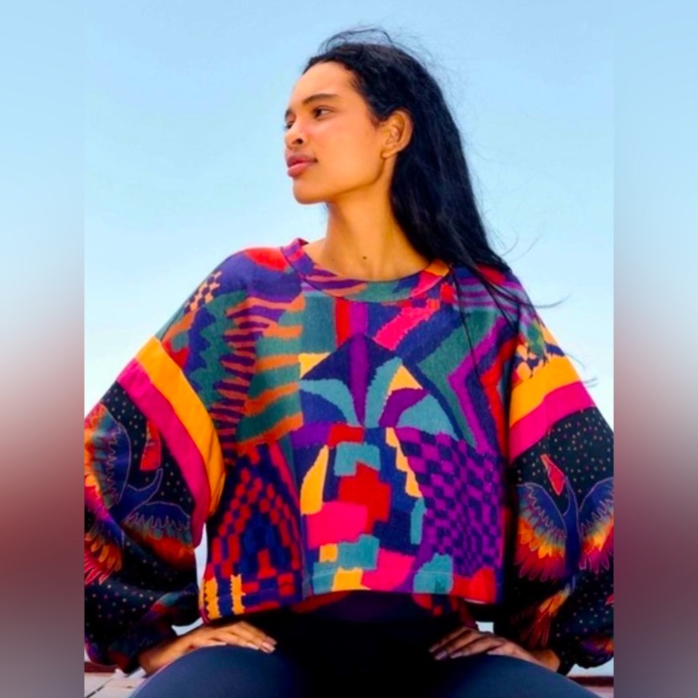 Farm Rio Abstract Patterns cropped sweater size small